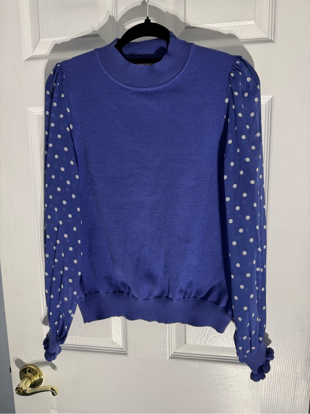 Nanette Lepore Periwinkle Knit Top with Polka Dot Sleeve Accent - Picture 2 of 8